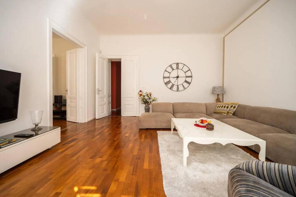 Luxury 2Bdr Apartment In Budapest Eksteriør billede