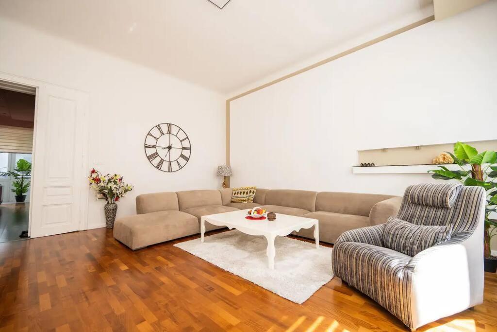 Luxury 2Bdr Apartment In Budapest Eksteriør billede